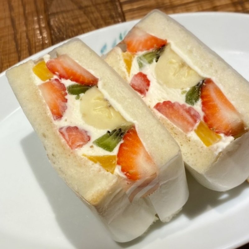 フルーツサンド(ドトール珈琲農園 大宮駅東口店)