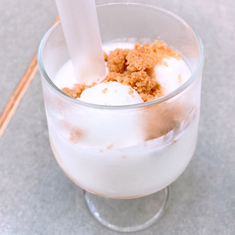 ヨーグルトタルト ドリンクタイプ(タカナシ ミルクレストラン)