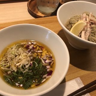 冷やし塩つけ麺(RAMEN CAFE de IINO)