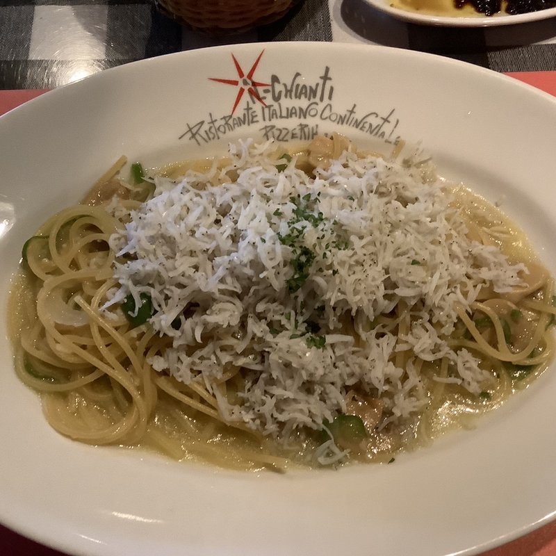 シラスのペペロンチーノ(イタリア食堂 CHIANTI-BUONO （キャンティ・ヴォーノ）)