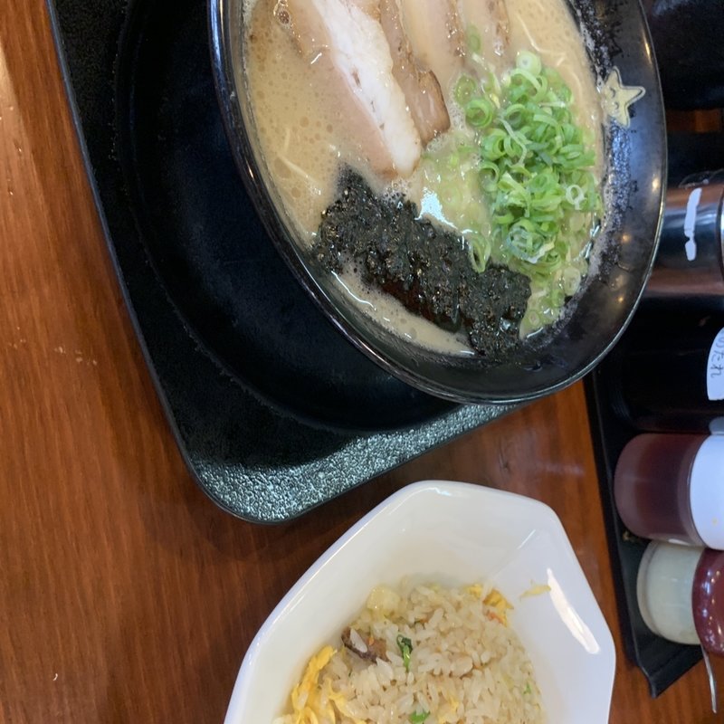 チャーハンセット(博多ラーメン いちばん星)