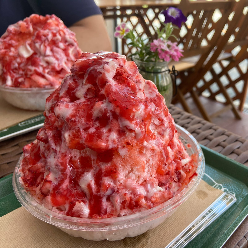 ぜいたくいちご氷(ストロベリー工房 )