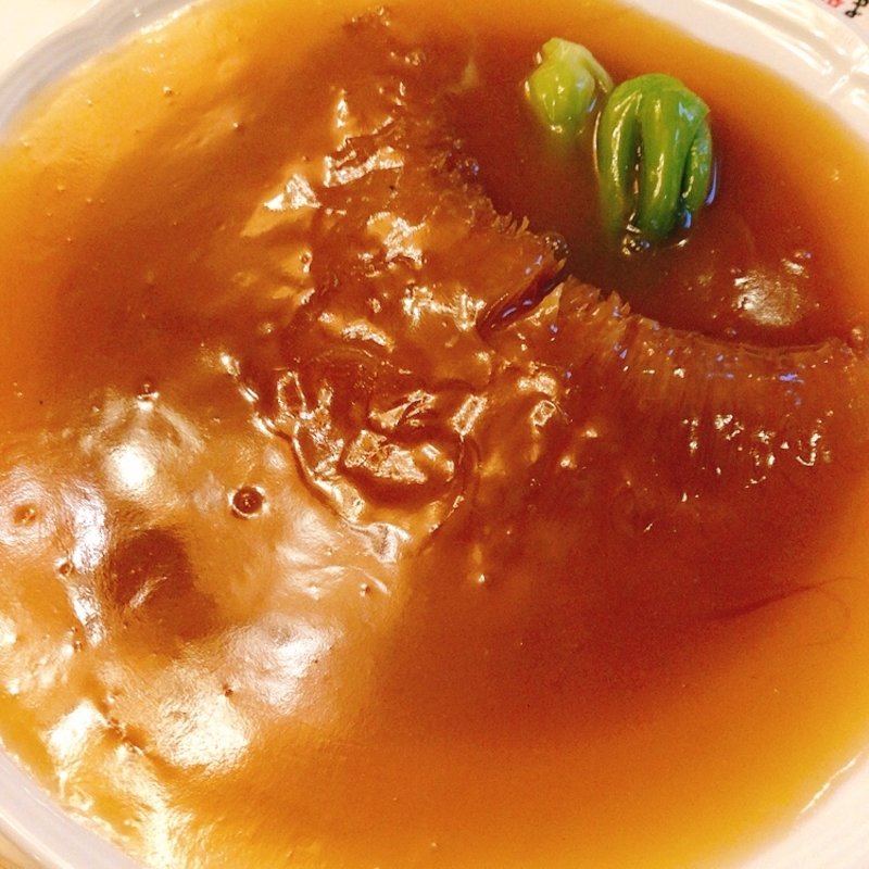 ふかひれの姿煮(赤坂 維新號 本店)