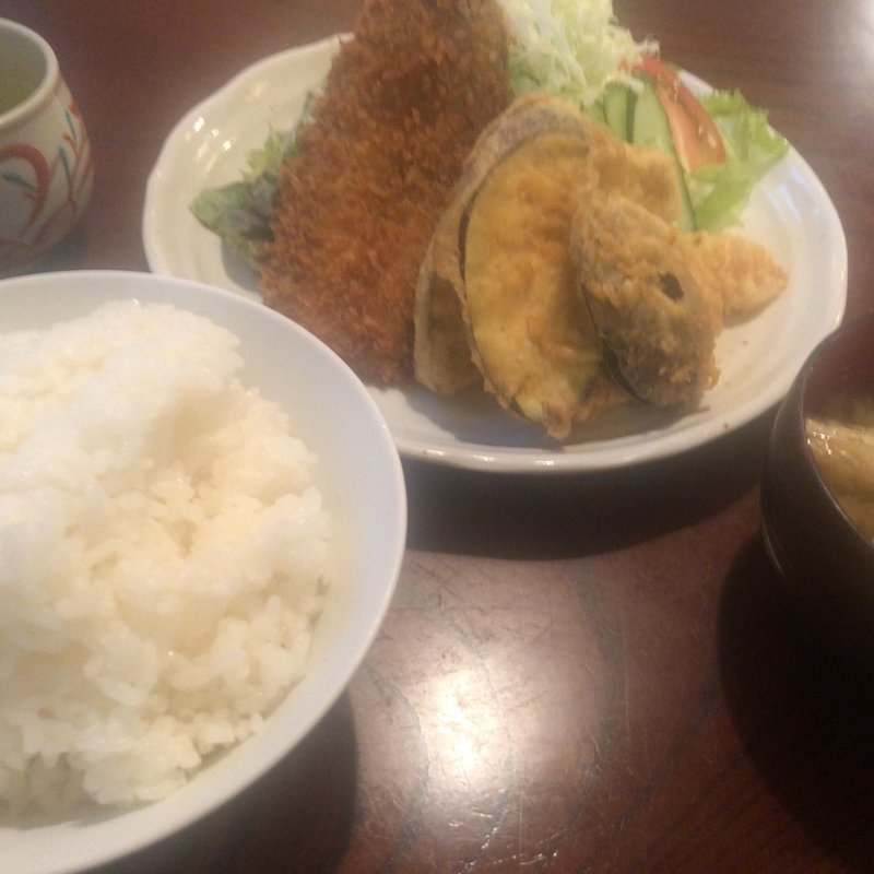 イワシフライと野菜天盛り合わせ定食(のどか)