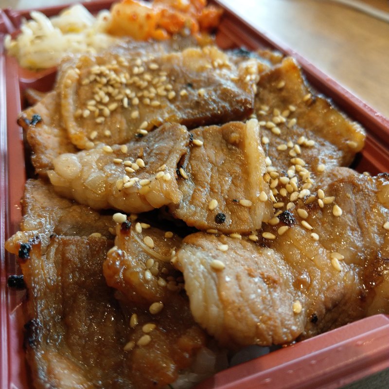 つぼ漬けカルビ弁当(焼肉ごち苑。浅草橋東口店)