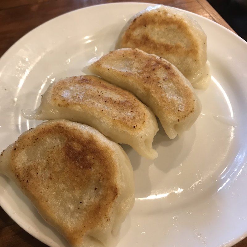 ジャンボ焼き餃子(東北人家 新館)
