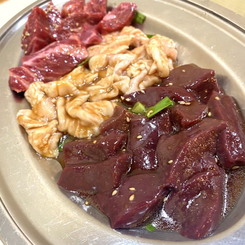 牛サガリ/豚ホルモン/牛レバー(焼肉亭サム)