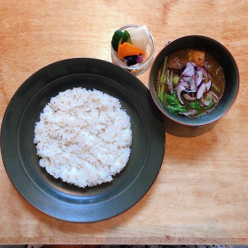 ムンバイ風チキンカリー（本日のカレー）(OXYMORON 二子玉川)