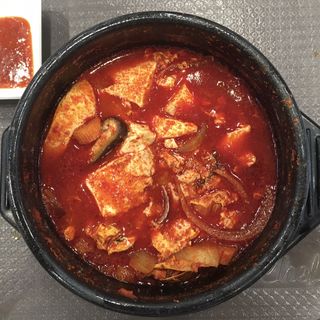 豆腐チゲ(韓国料理Bibim 酒々井プレミアム・アウトレット店 （ビビム）)
