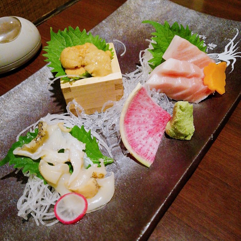 刺身(活魚料理 いか清)