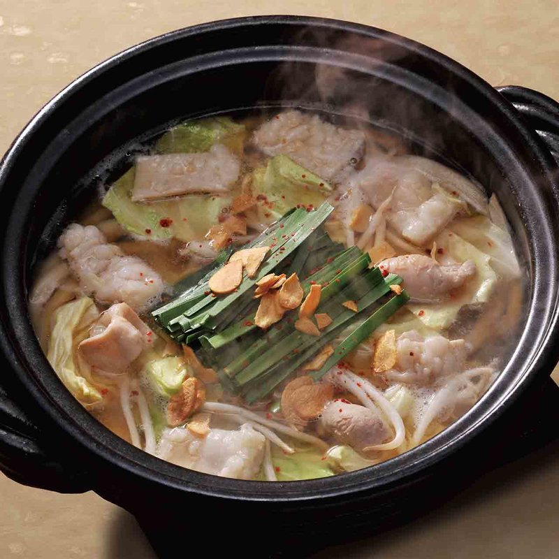 もつ煮込みのおうどん(つるとんたん 本町楼)