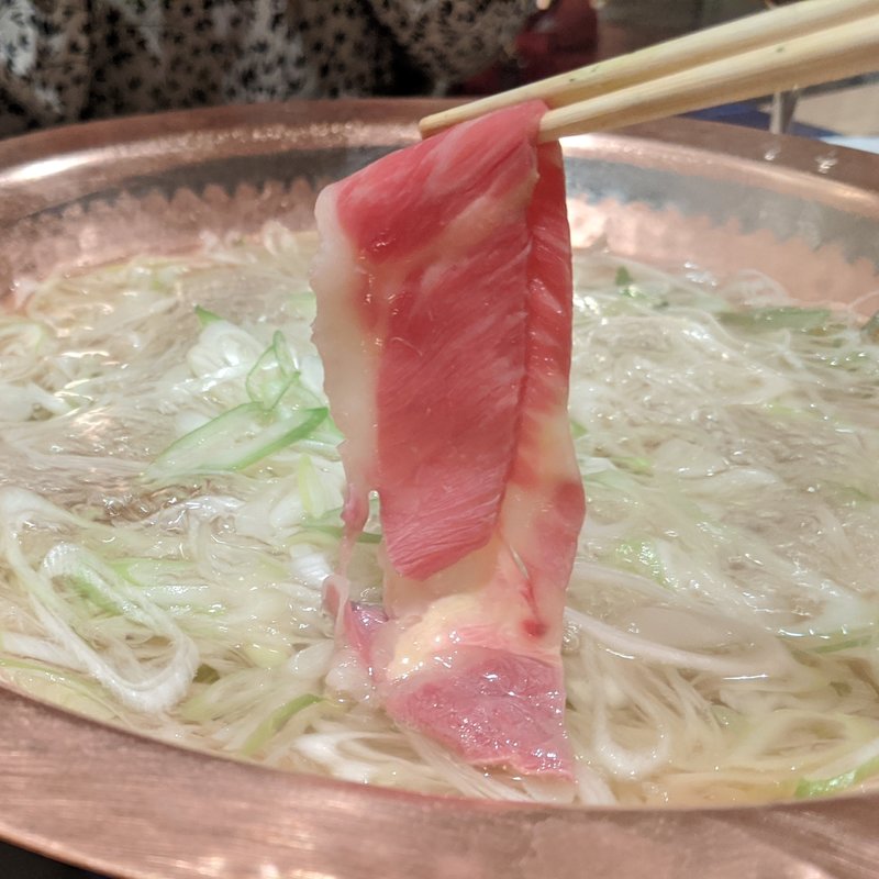 桜肉のしゃぶしゃぶ(馬刺料理と季節の割烹 そま莉)