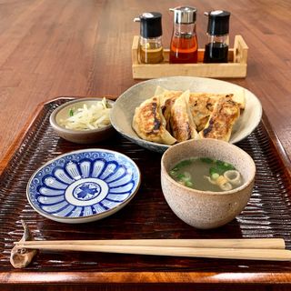 4種の焼き餃子(福ぎょうざ )