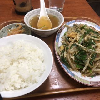 レバニラ炒め定食(八仙閣)