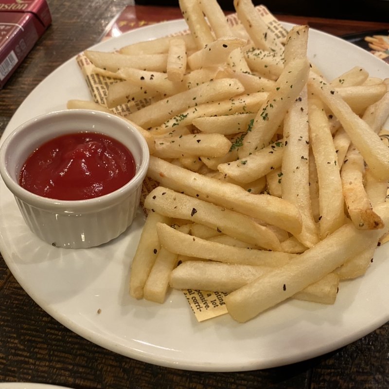 フライドポテト(ビアパブ ブルドック 銀座)