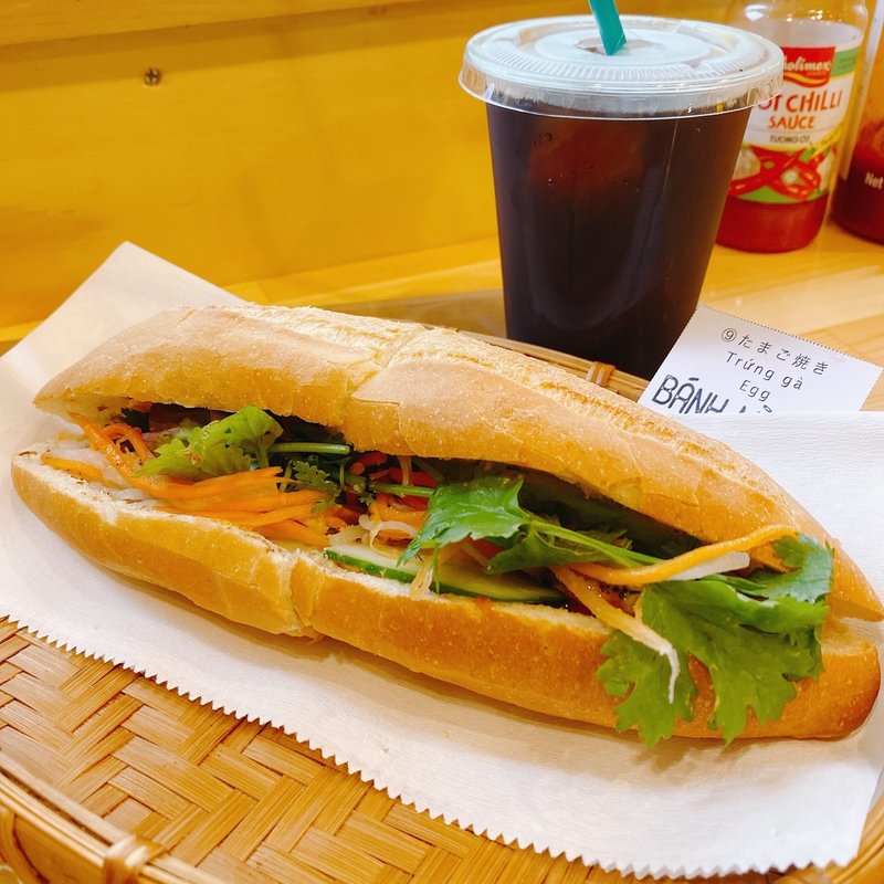 バインミーたまご焼き(バインミーウィン)