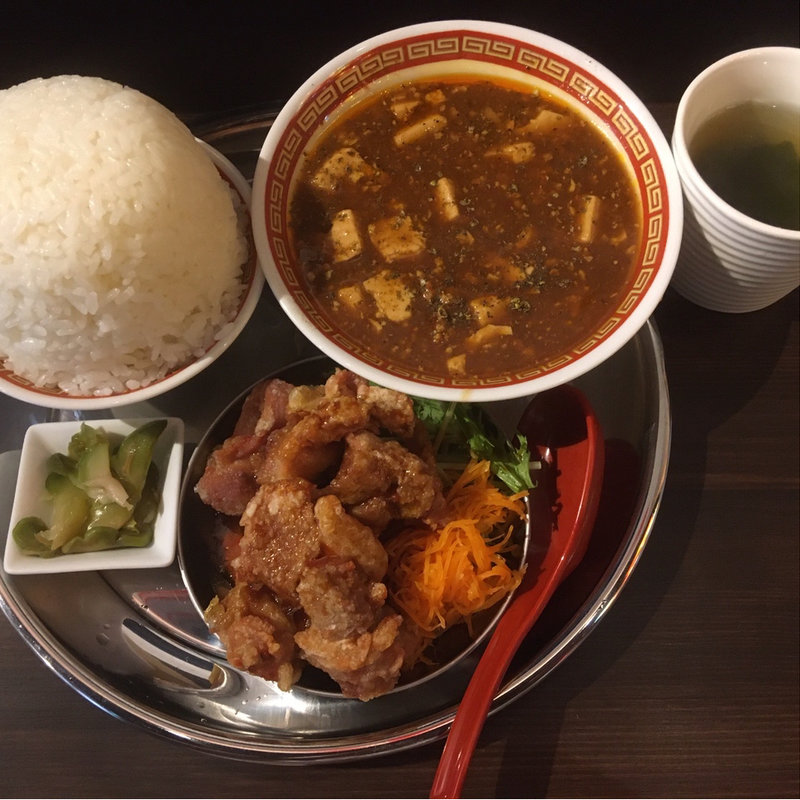 シマハン定食(四川麻婆豆腐＆油淋鶏)(シマウマ大飯店)