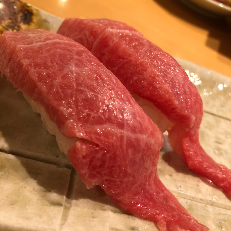 大トロ(新宿栄寿司 本店)