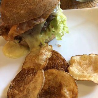 完全放牧肝付豚のハンバーガー(ポークストック)