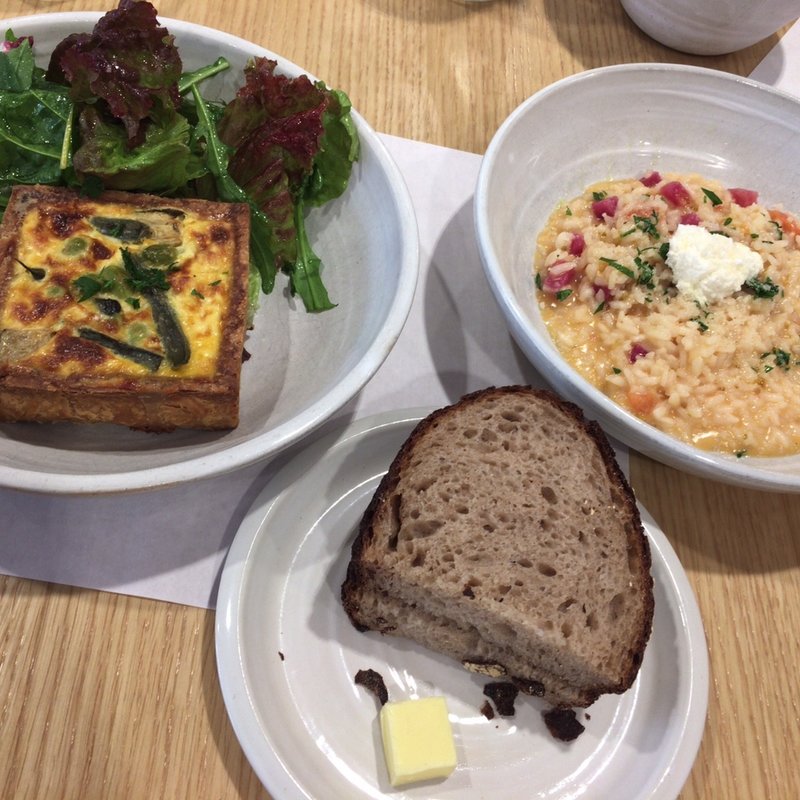 キッシュ(ローズベーカリー 銀座)