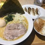 濃厚鳥豚骨(鶏番長)