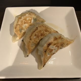 焼き餃子(3個)(シマウマ大飯店)