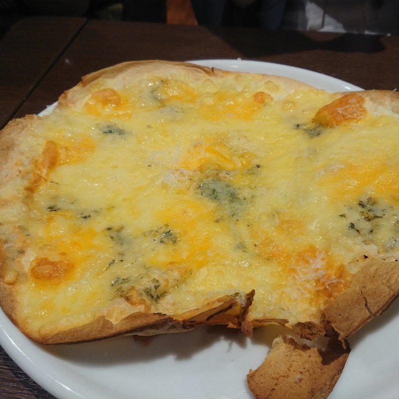 クワトロフォルマッジ(MEAT DINING River：Ve （リバーベ）)