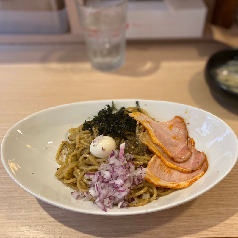 にぼたん(si.si. 煮干啖)