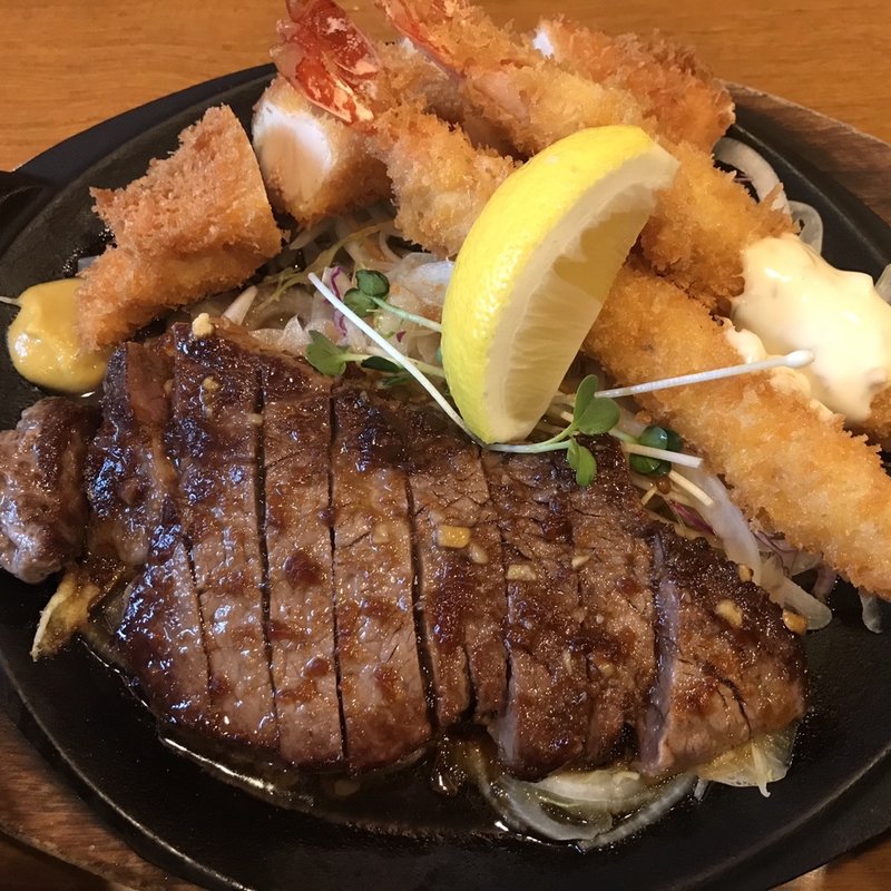 牛ヒレステーキ明太チキンカツエビフライ(さんきち)