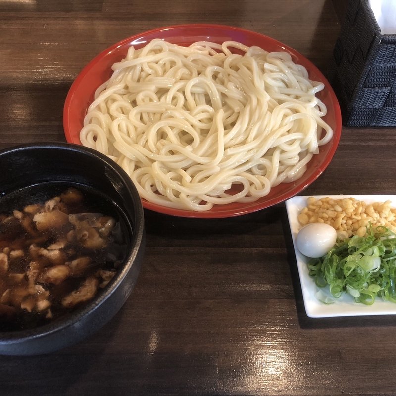 冷やし鴨ざる うどん(〆そば屋 日本橋本店)