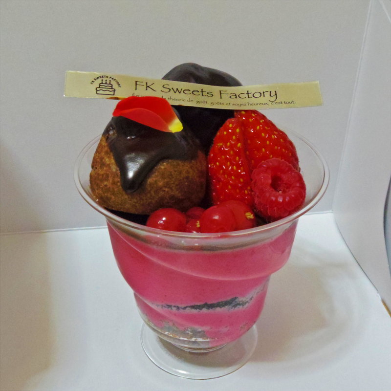 赤と黒のパルフェ(フルールきくや イオン前沢店 )