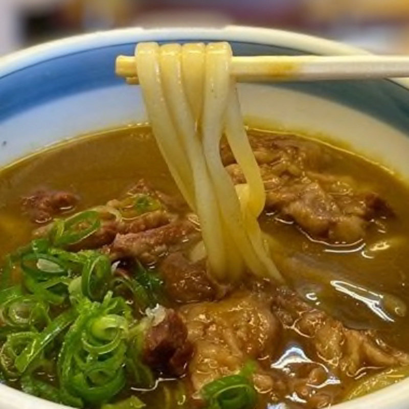 牛すじカレーうどん(七福亭 （しちふくてい）)