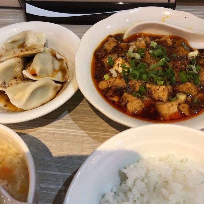 マーボ豆腐(栄児 家庭料理 サンシャインシティ店 （ロンアール カテイリョウリ）)