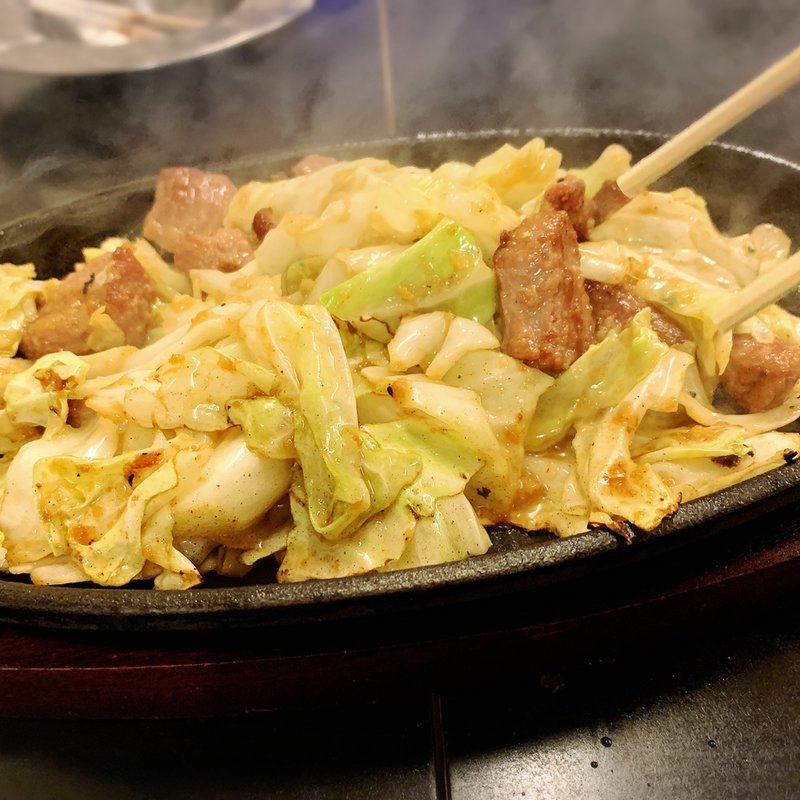 ホルモン野菜炒め(ケンゾーカフェ （KENZOｃａｆｅ）)