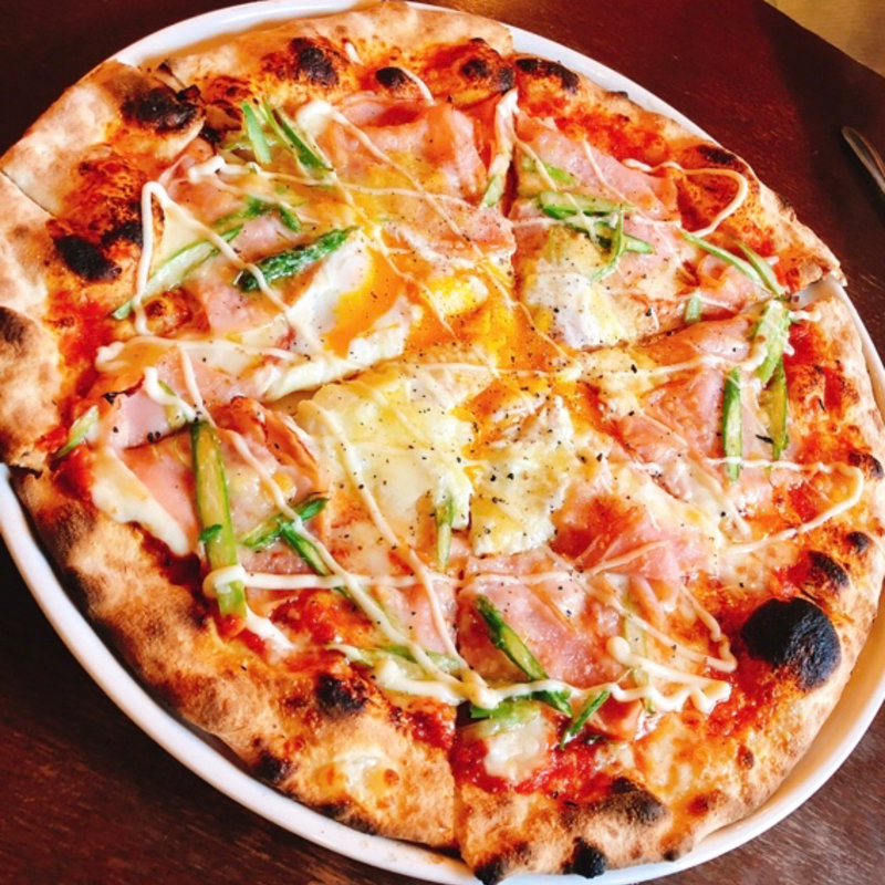 ピッツァ・ビスマルク(ラ・ヴェリテ （La Verite）)