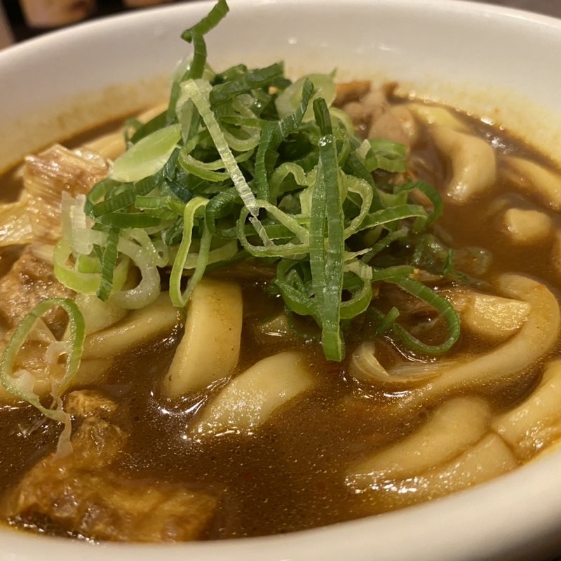 黒カレーうどん(カレーうどん 千吉 小伝馬町店)
