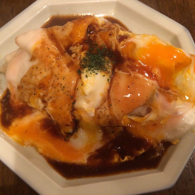 ソーセージオムライス(チャモロ )