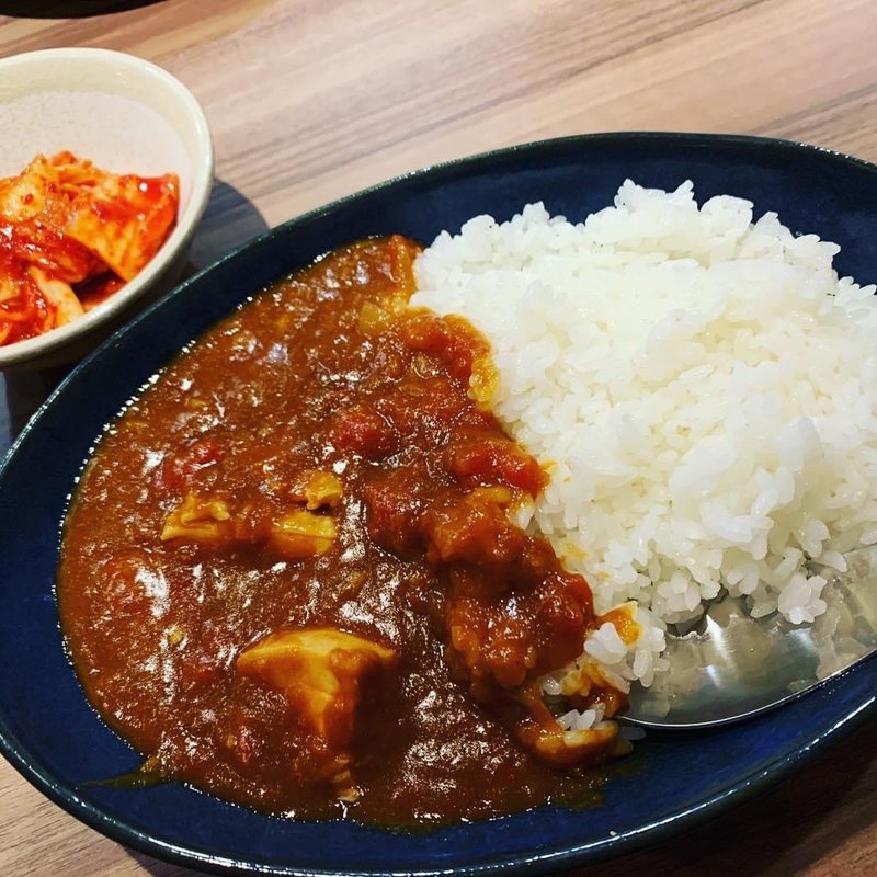 スパイシートマトカレー(小料理Bar 白圭)