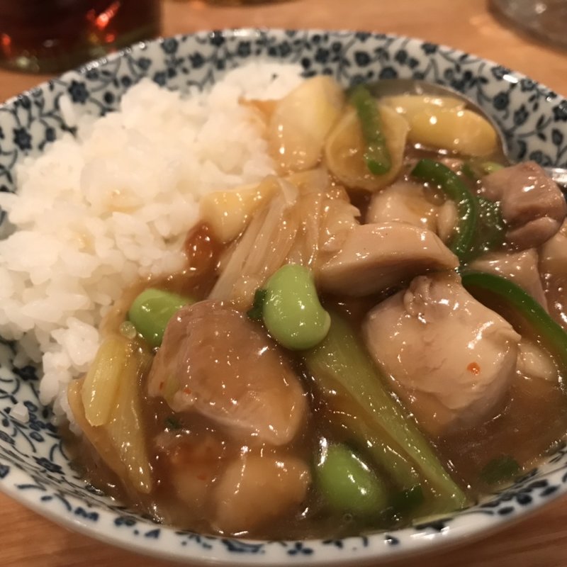 ナンチャラ丼 (ハーフ)(変幻自在 )