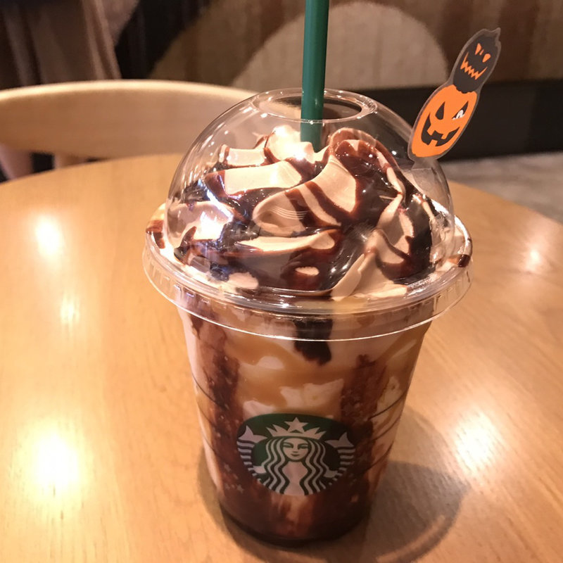 ハロウィーンミステリーフラペチーノ(スターバックス)