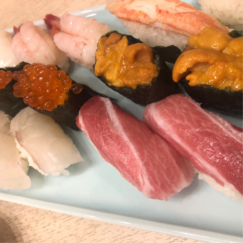 牡丹にぎり(栄寿司 西口店)