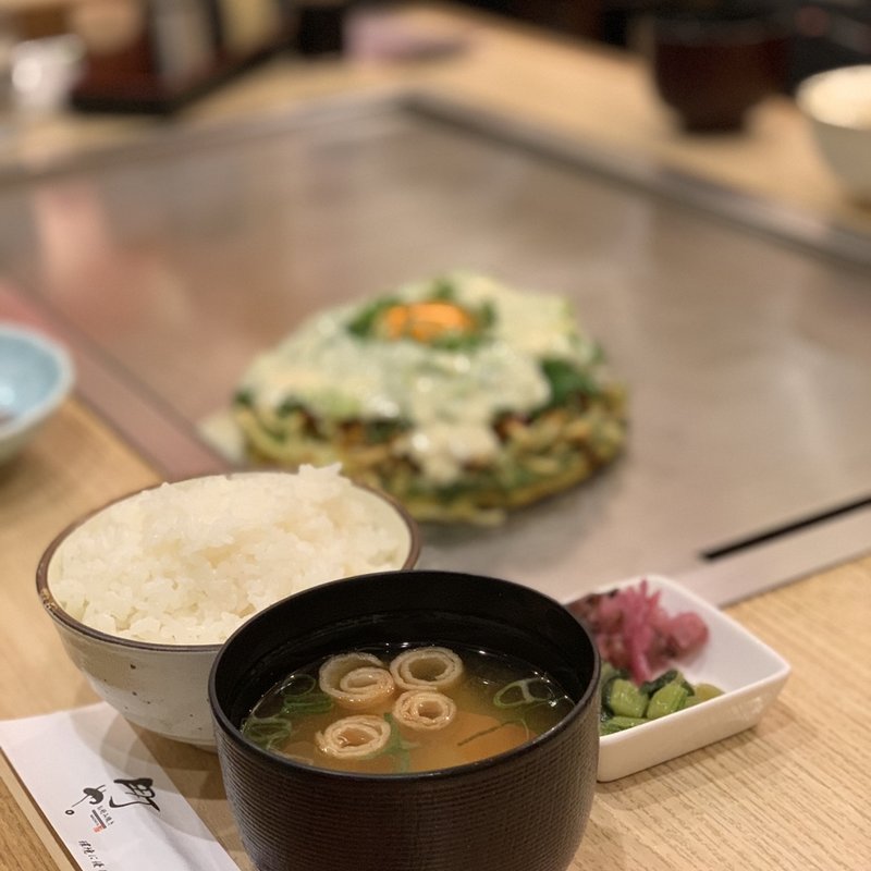 九条ネギとチーズのモダン焼(町や 。)