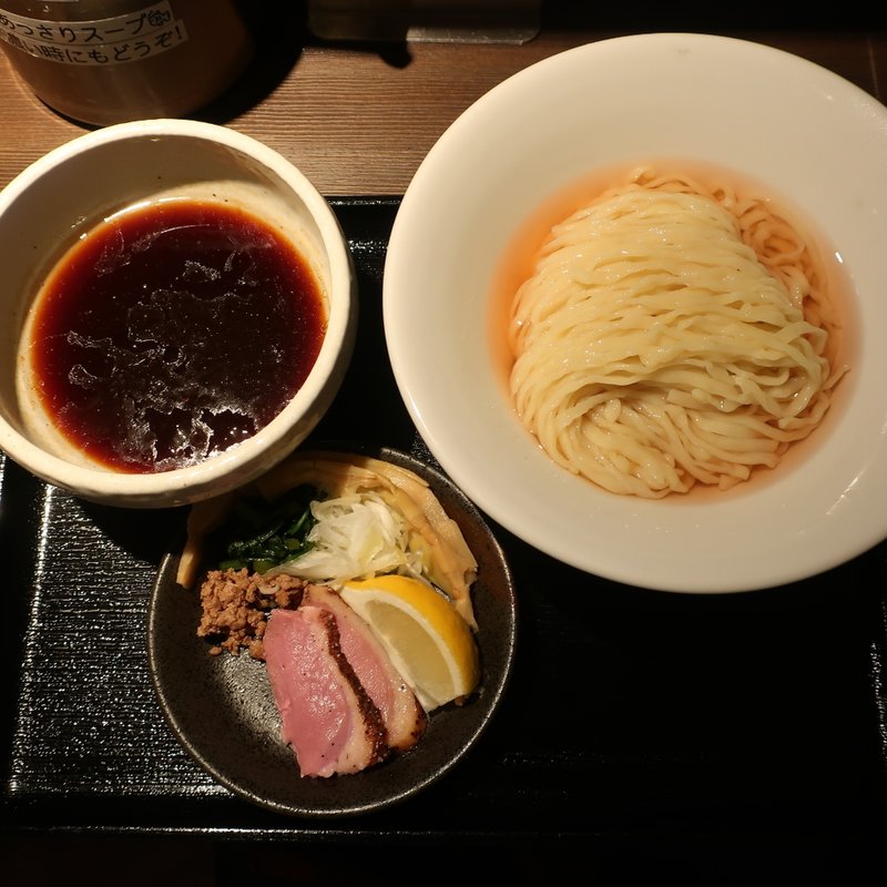 鴨出汁手揉み醤油つけ麺(鴨出汁中華蕎麦麺屋yoshiki)