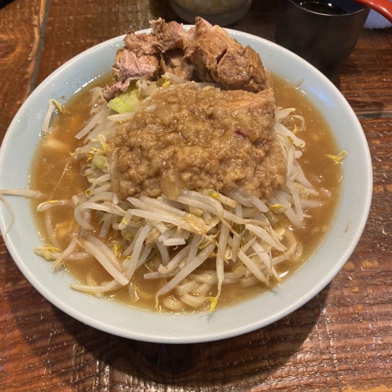 普通ラーメン(立川マシマシ)