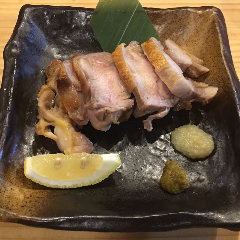 知覧どりのもも焼き　中(鶏居酒屋 ちらんや)