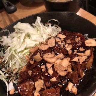トンテキ定食(東京トンテキ 渋谷店)