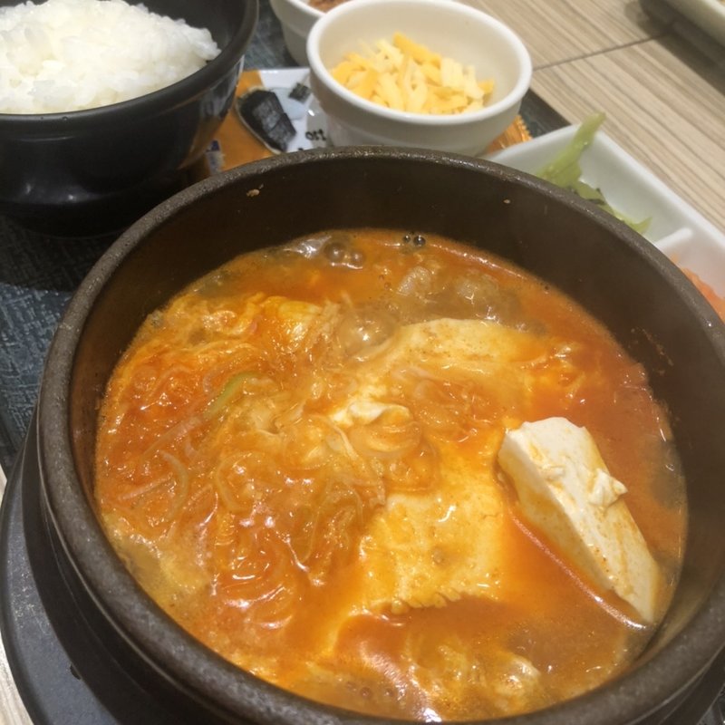 豚スンドゥブ(東京純豆腐 新宿東口店)