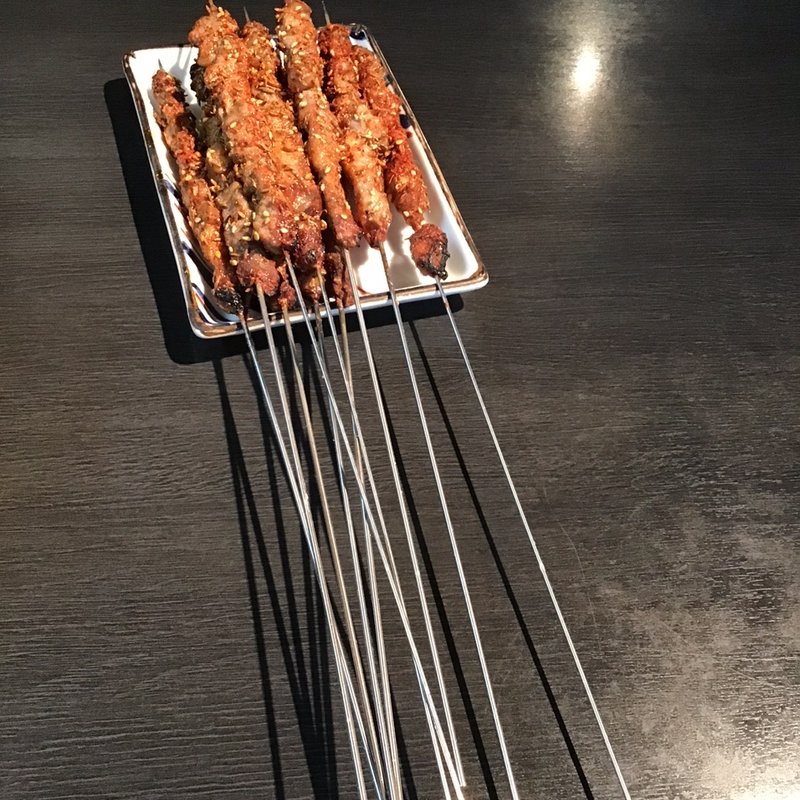 羊の串焼き(辣香坊)