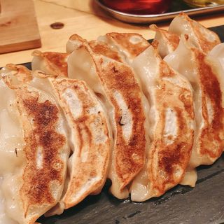 シャン食ギョウザ(12個)(スタンドシャン食 -Tokyo 新橋虎ノ門- Champagne & GYOZA BAR)