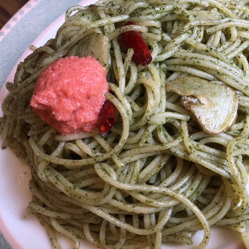 ペペロンチーノとめんたいこのジェノバ風(HIROSHI)